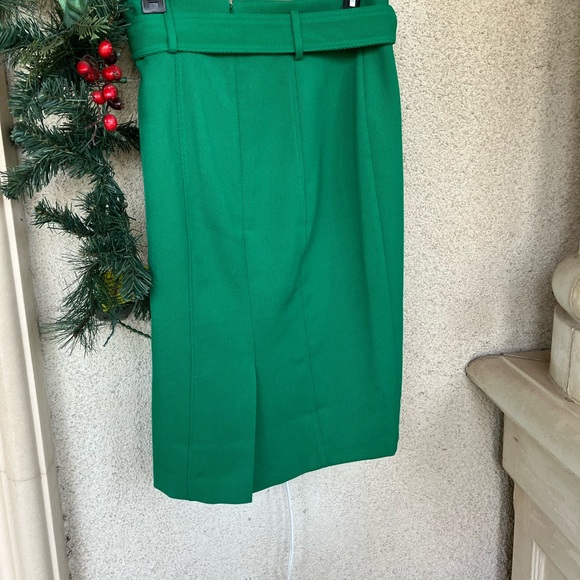 Ann Taylor Green Belted Seamed Pencil Skirt - Picture 2 of 5